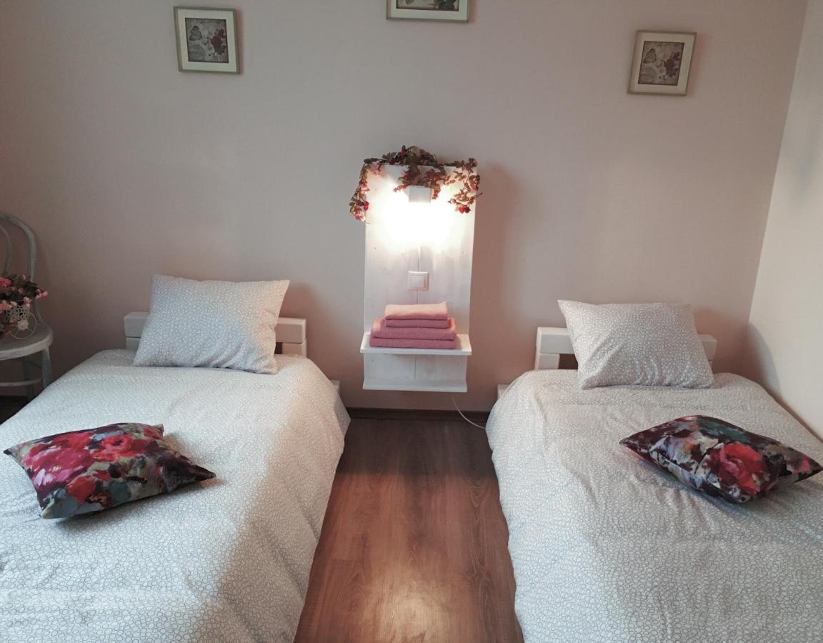 Kara Apartman Székelyudvarhely Kültér fotó