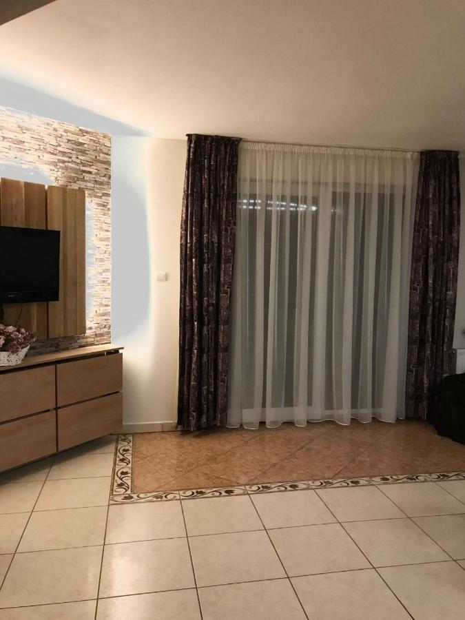 Kara Apartman Székelyudvarhely Kültér fotó
