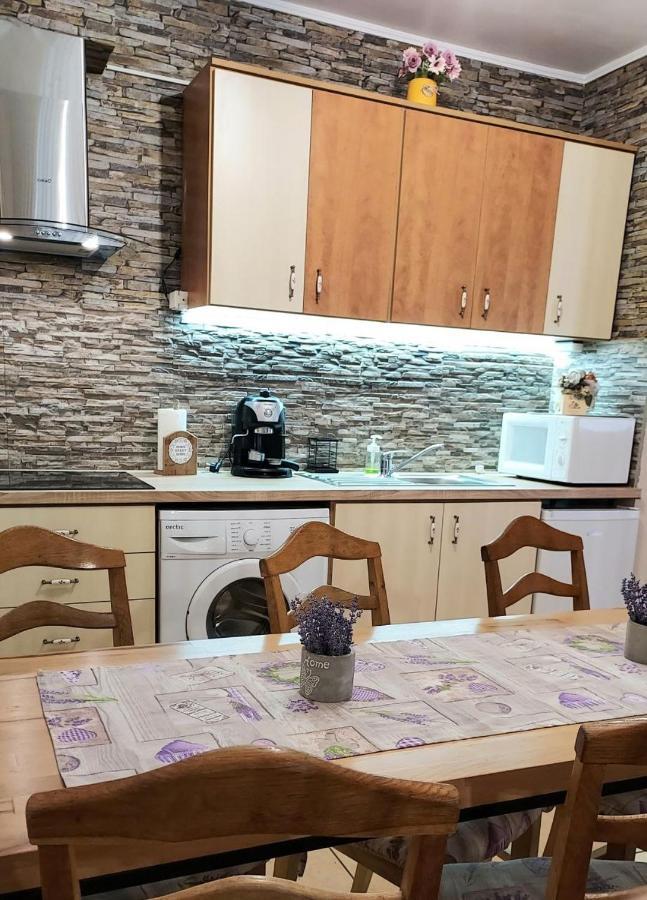 Kara Apartman Székelyudvarhely Kültér fotó